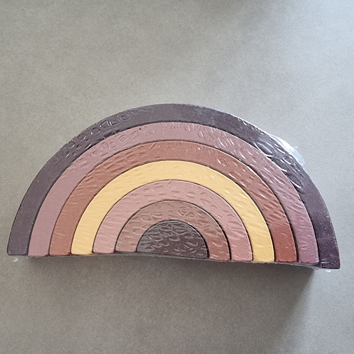 Wood rainbow brown tones