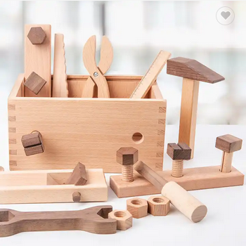 Caisse à outils en bois